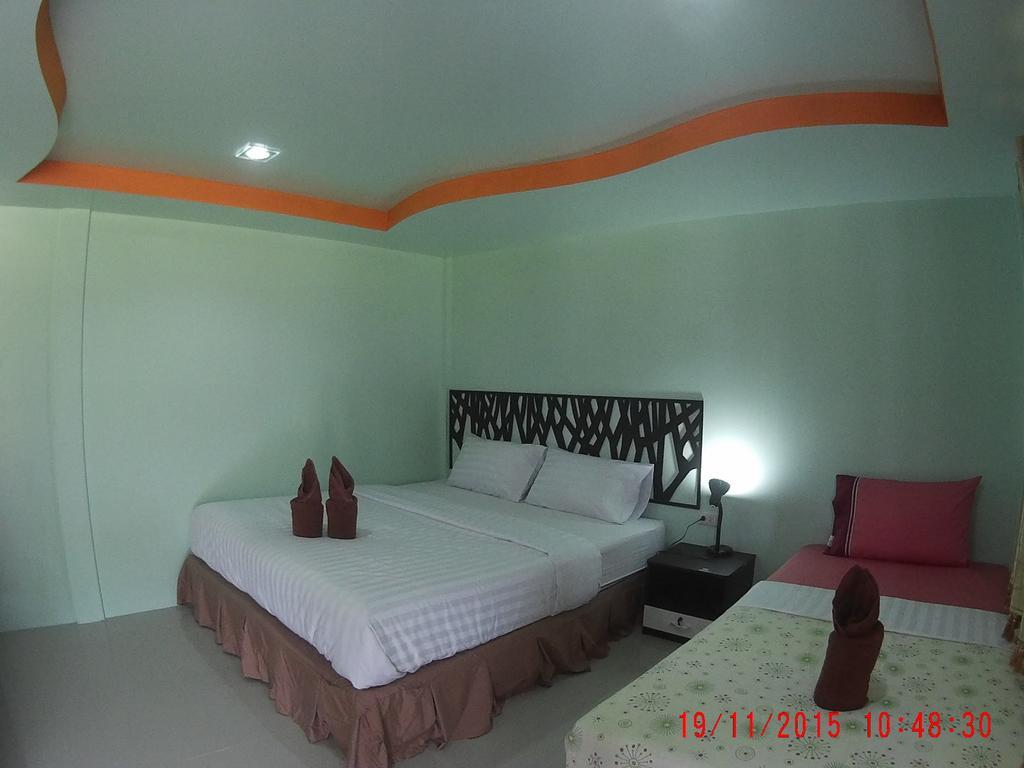 Phi Phi Coralbay Otel Oda fotoğraf